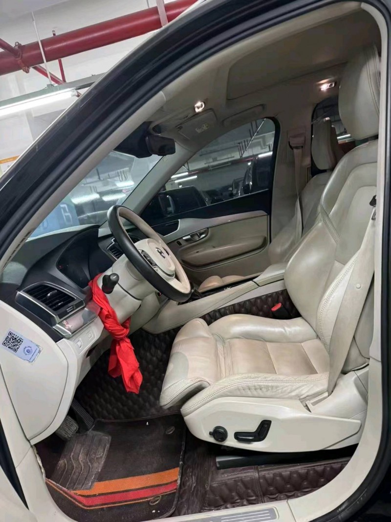 重庆18年沃尔沃XC903