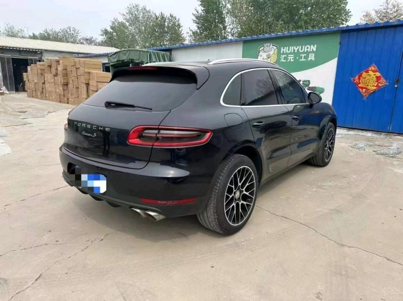 枣庄16年保时捷Macan5