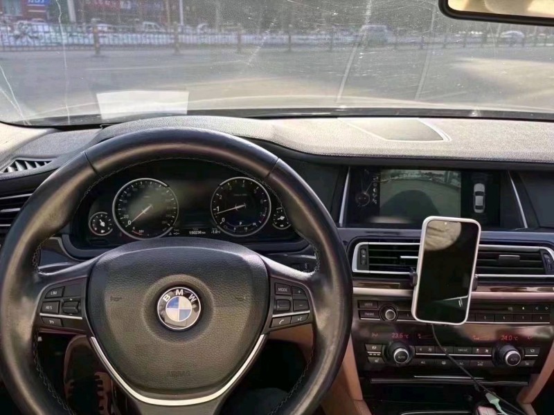 东营13年宝马7系5