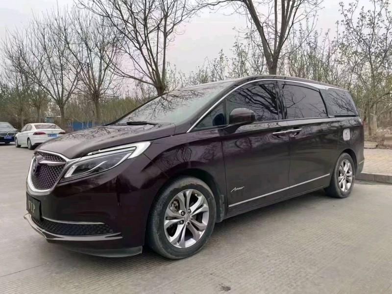 东营17年别克GL83