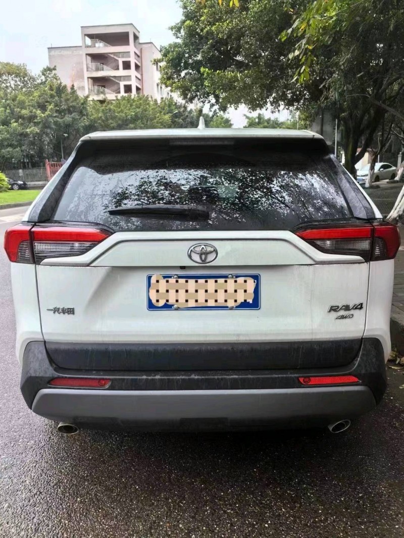 东营21年丰田RAV4荣放2