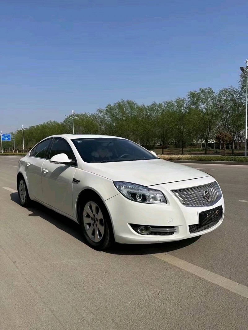 枣庄13年别克君威2