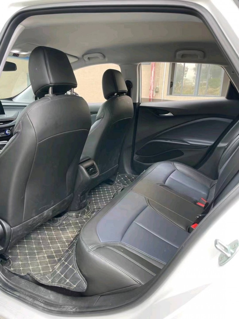 江门23年别克微蓝6