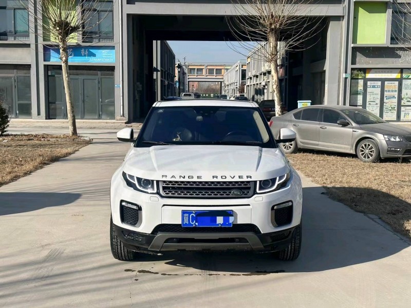 济南16年路虎极光1