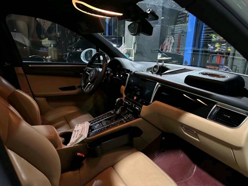 广州18年保时捷Macan3