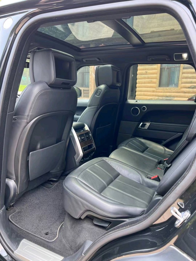 邢台18年路虎揽胜运动8