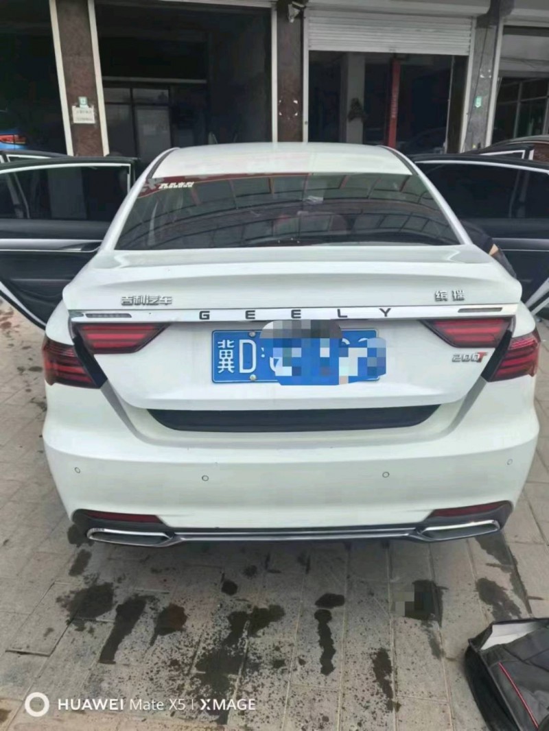 保定20年吉利缤瑞2