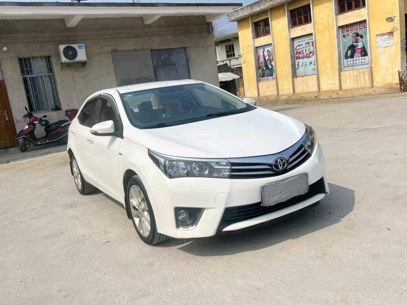 保定15年丰田卡罗拉2