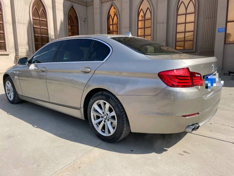 保定12年宝马5系4