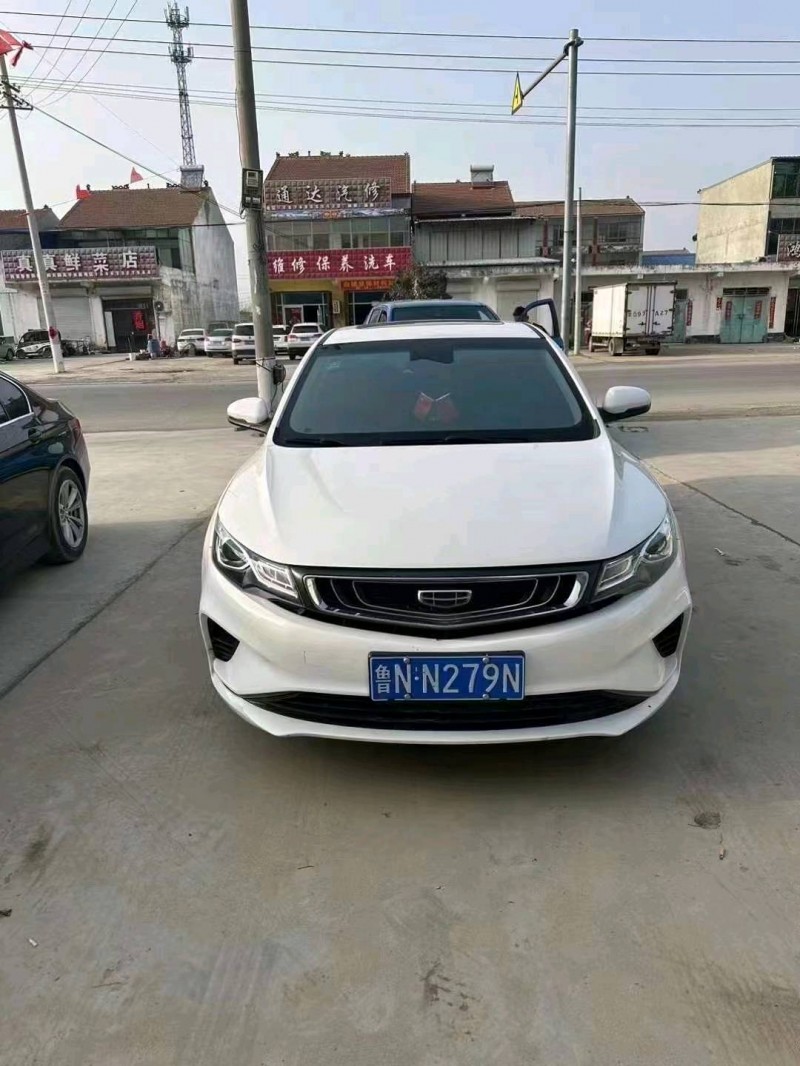 枣庄19年吉利帝豪GL1