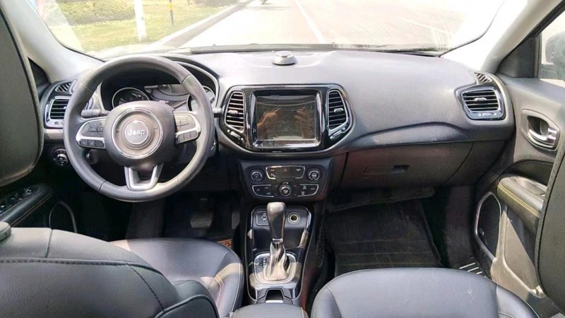 枣庄18年Jeep指南者6