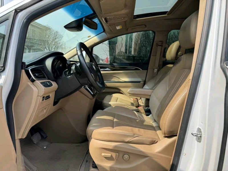 东营21年别克GL85