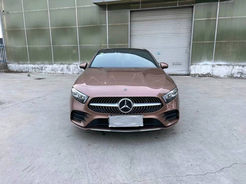 徐州21年奔驰A1