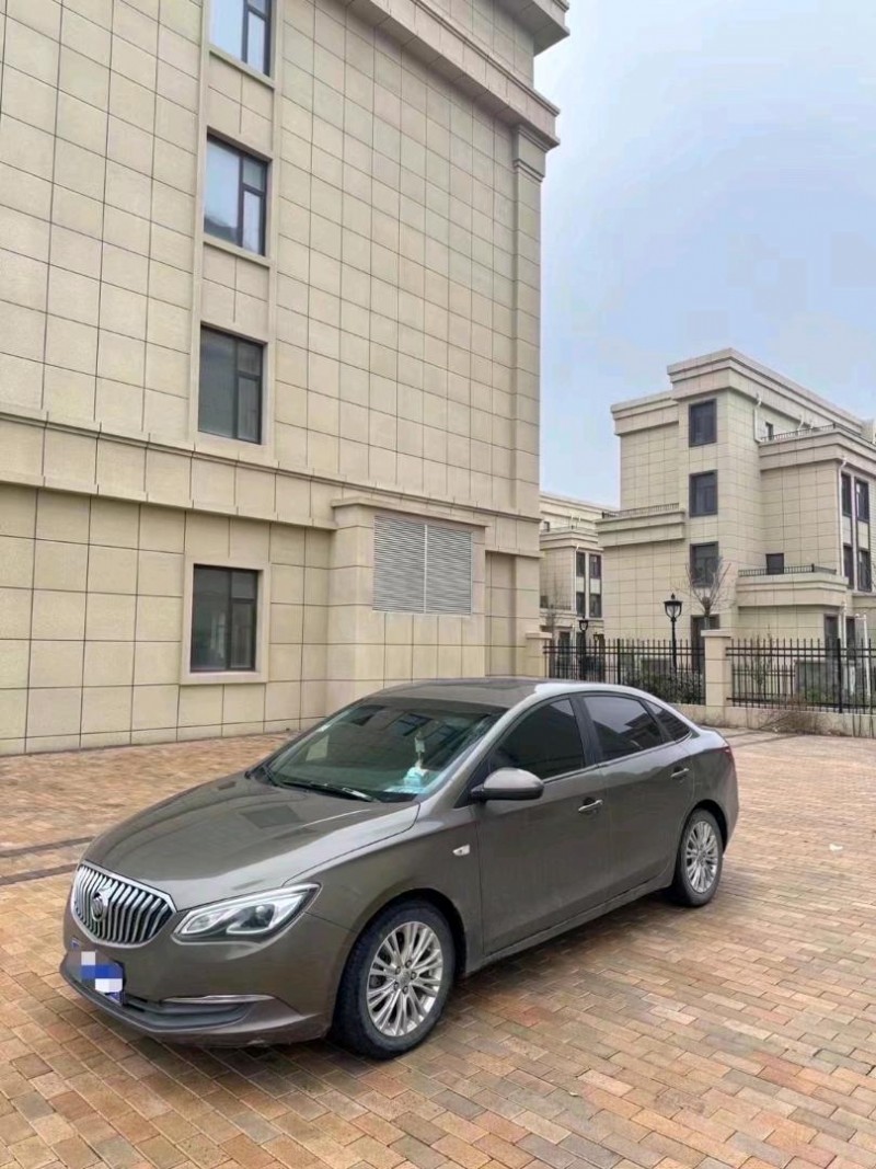 枣庄17年别克英朗2