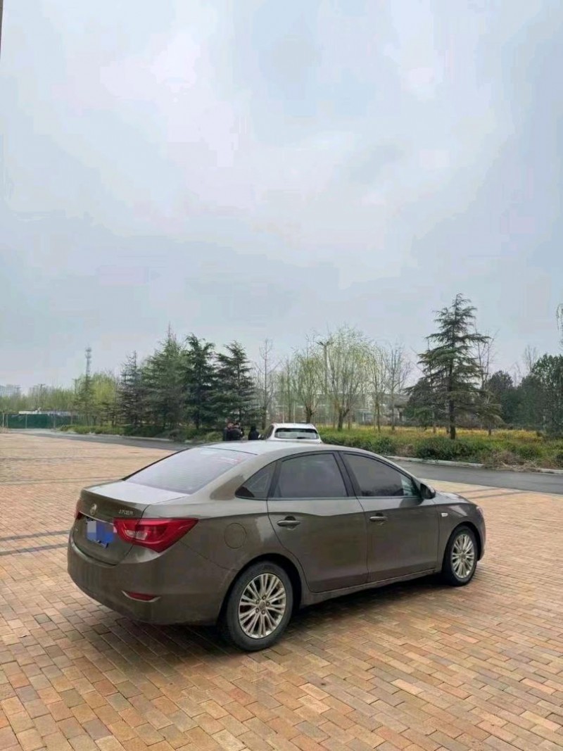 枣庄17年别克英朗3