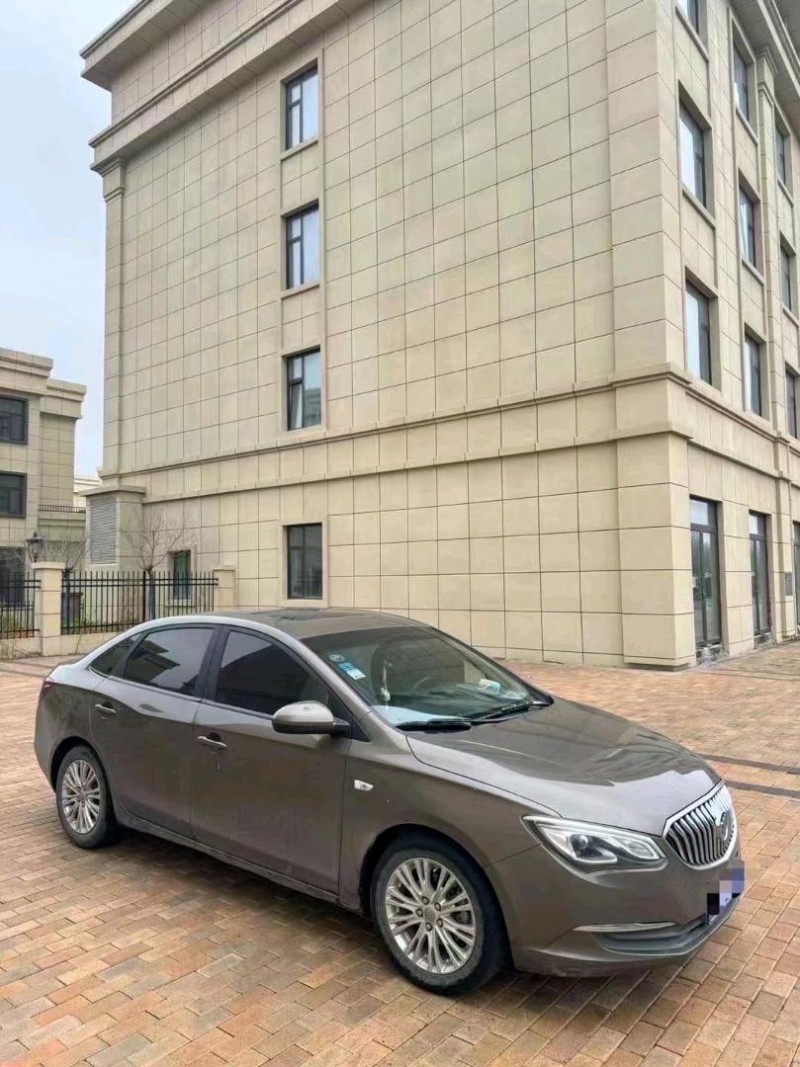 枣庄17年别克英朗7