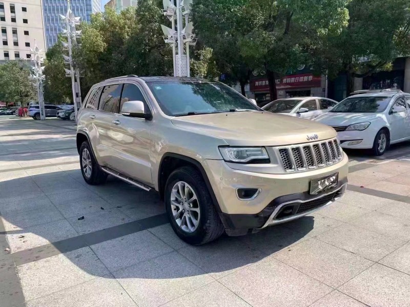 常州16年Jeep大切諾基7