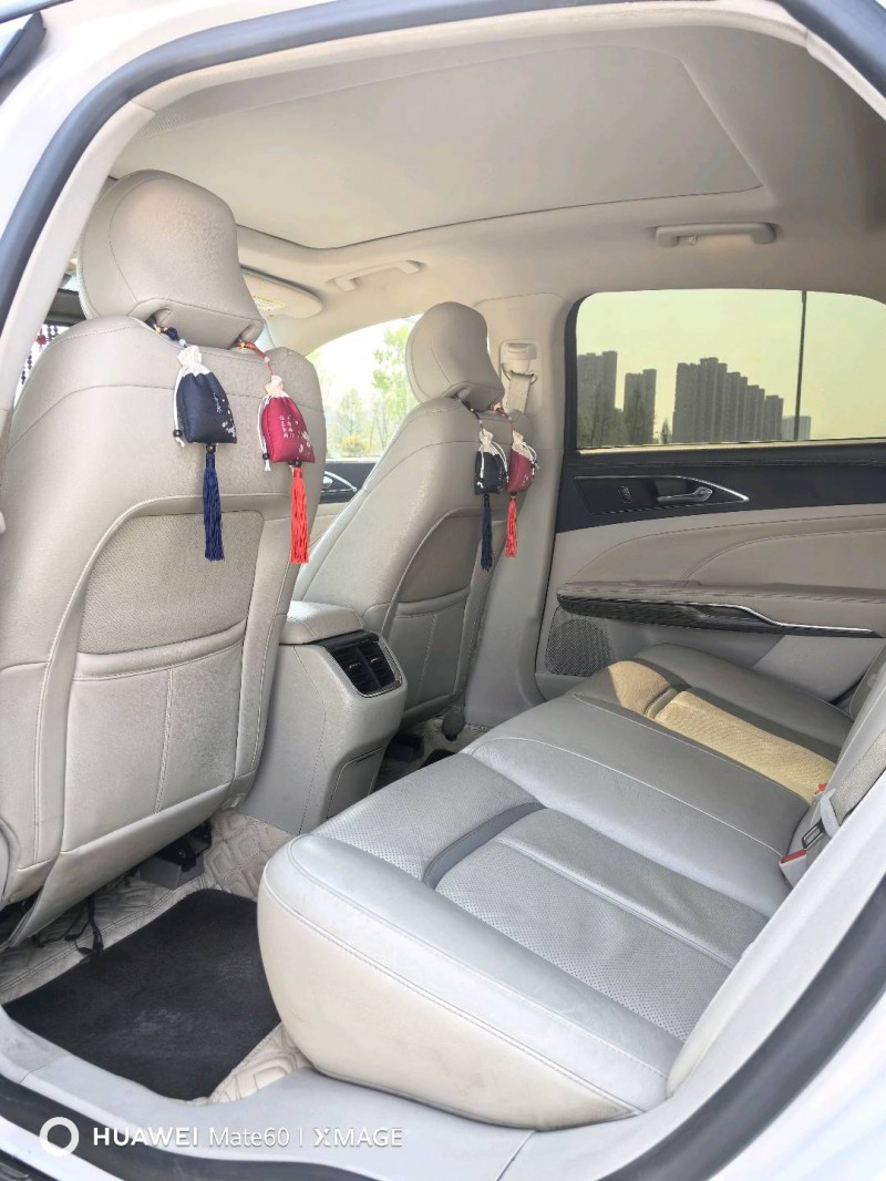 泰州15年福特金牛座8