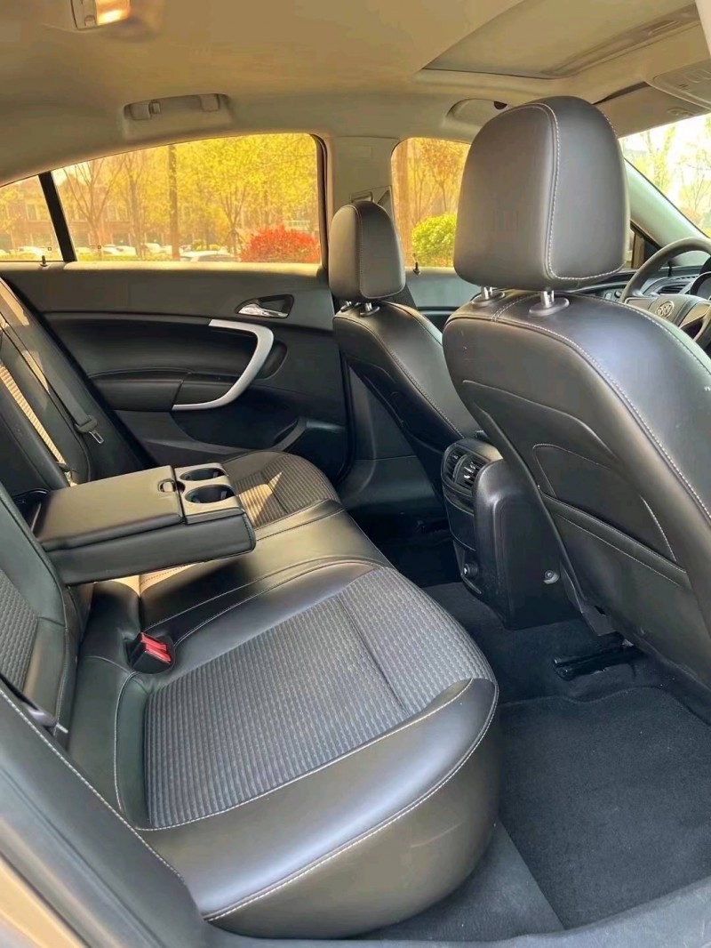 枣庄16年别克君威5