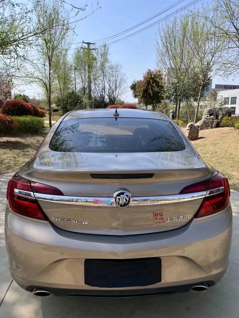 枣庄16年别克君威9