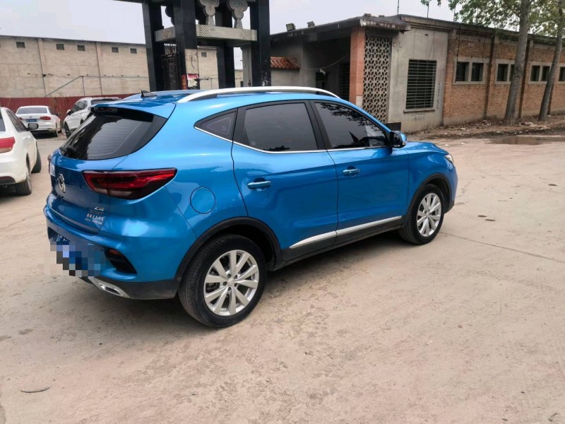 保定21年名爵ZS5