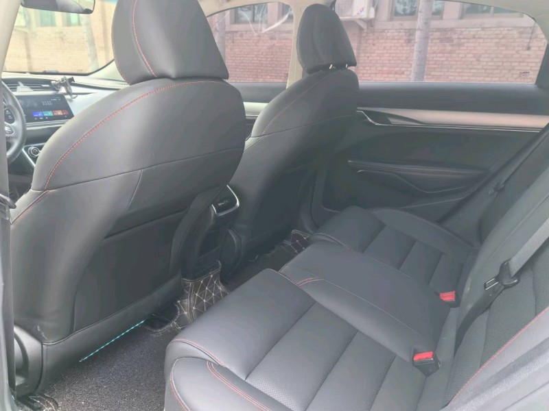 保定20年吉利缤瑞7