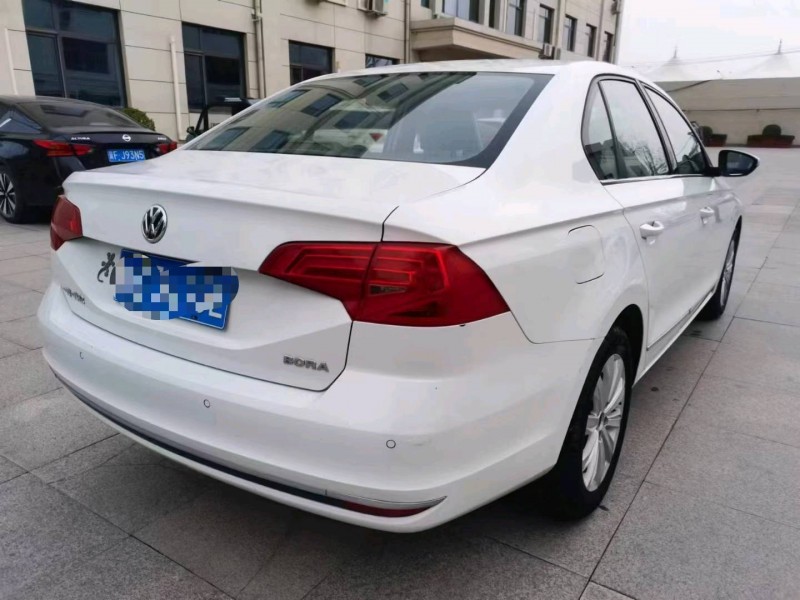 保定16年大众宝来4