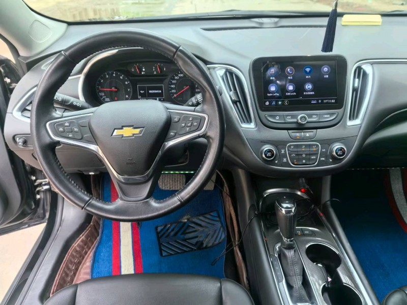 保定20年雪佛兰迈锐宝XL7