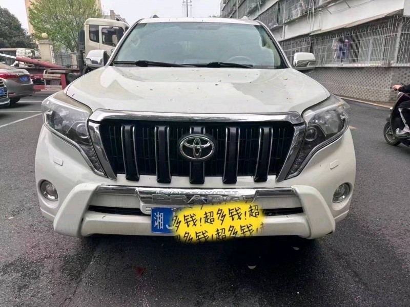 长沙16年丰田普拉多1