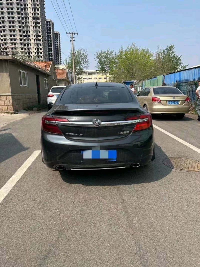 枣庄14年别克君威5