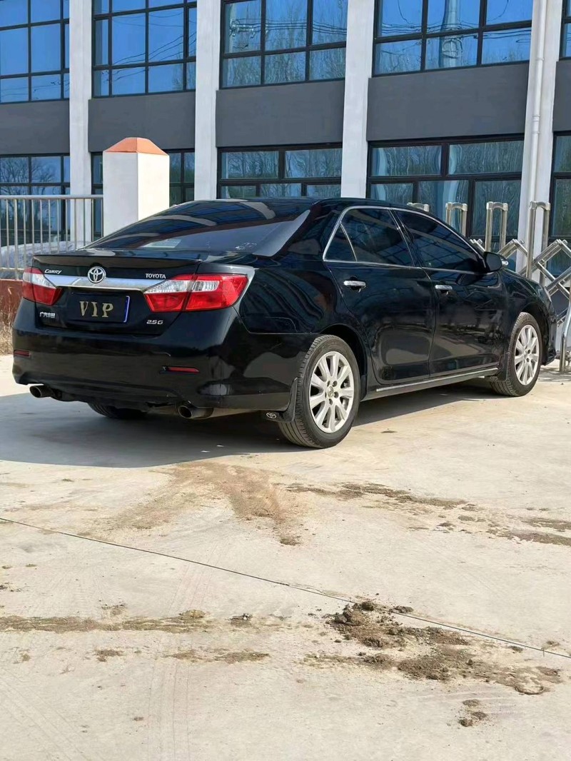 济南12年丰田凯美瑞8