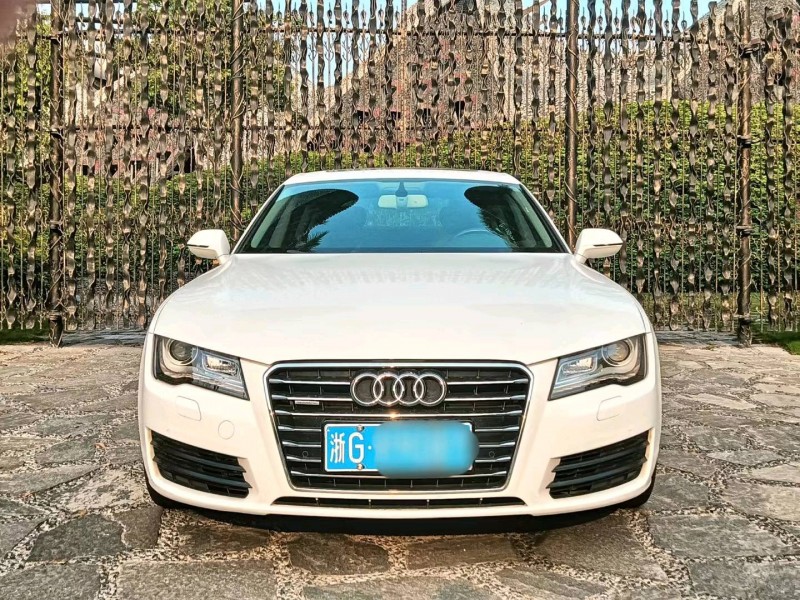 广州14年奥迪A7L1