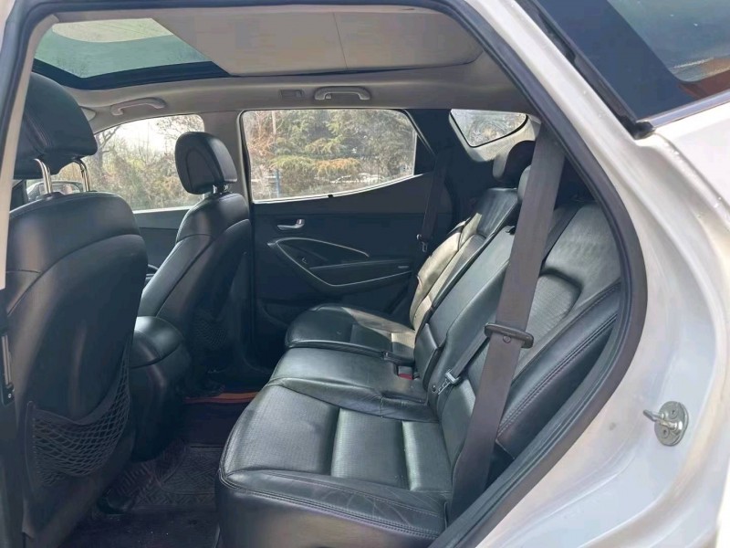 济南14年现代新胜达5