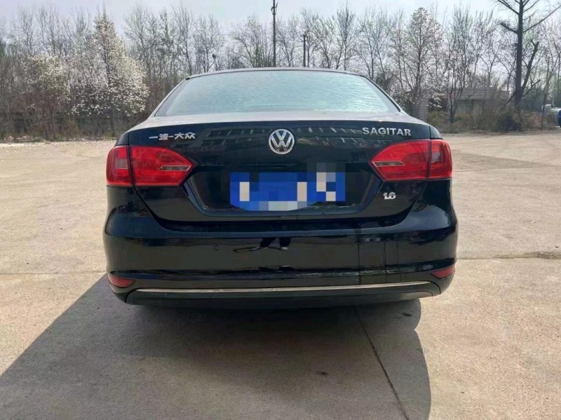 济南15年大众速腾9