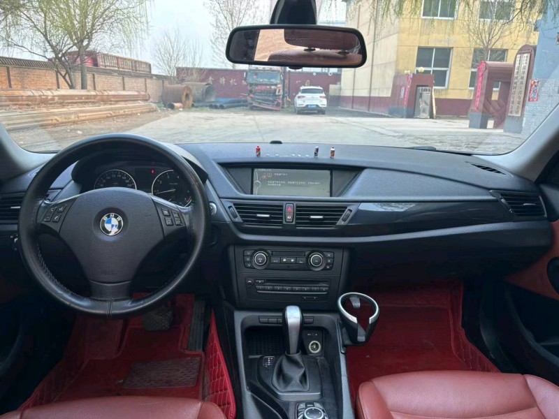 保定11年宝马X16