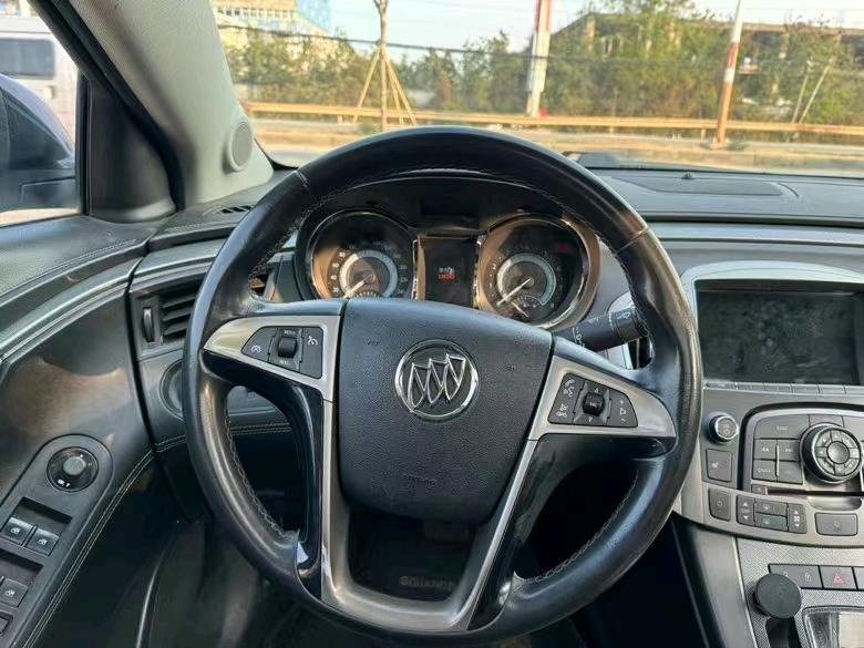 广州12年别克君越6