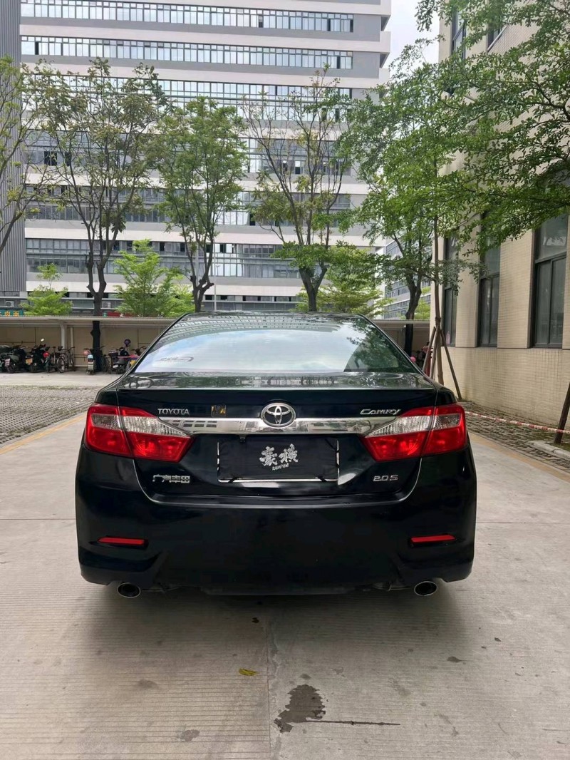 佛山15年丰田凯美瑞4