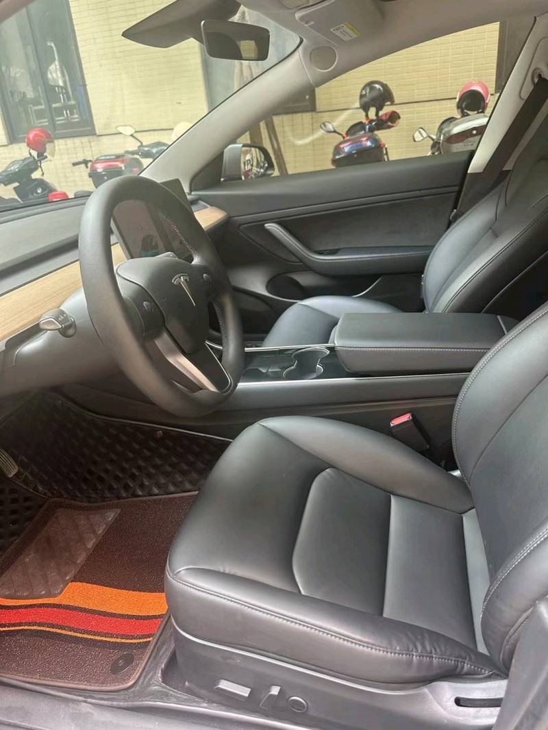 佛山21年特斯拉MODEL 34