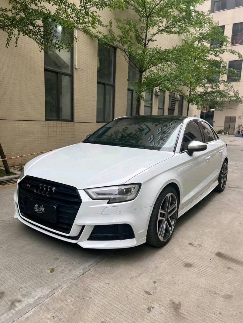 佛山17年奥迪A33