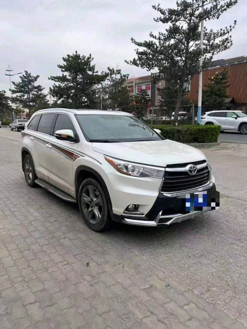 保定15年丰田汉兰达1