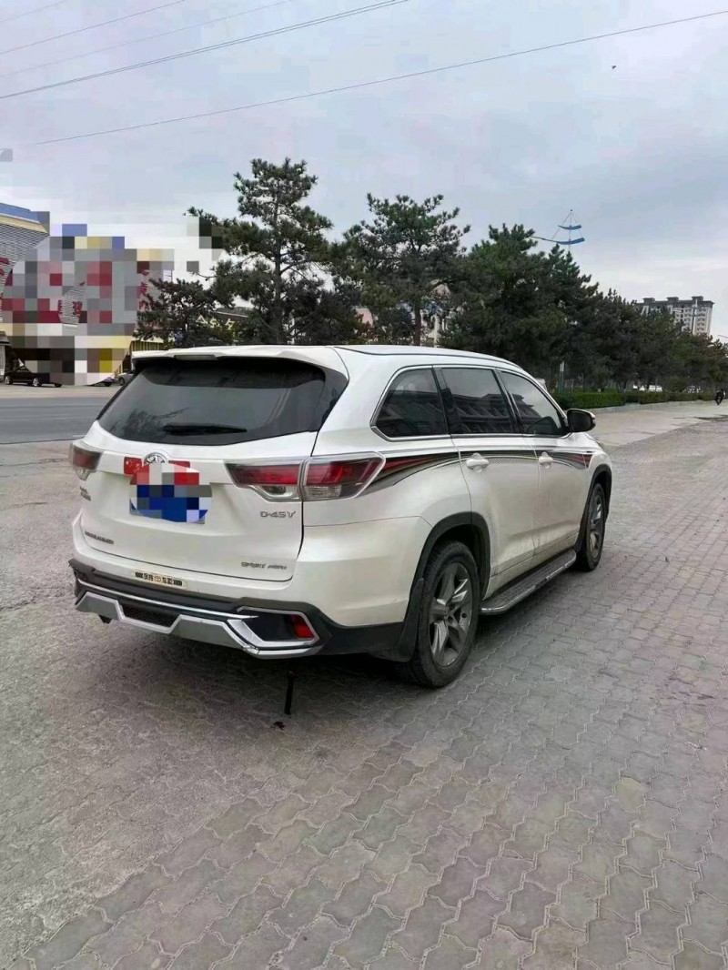 保定15年丰田汉兰达6