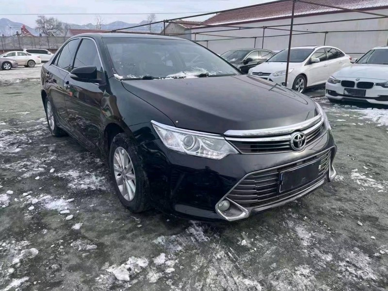 保定15年丰田凯美瑞3