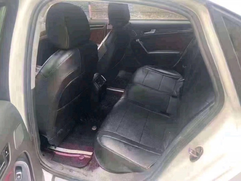 安阳15年奥迪A4L4