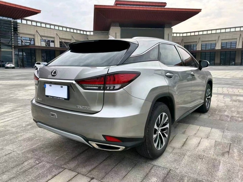 重庆22年雷克萨斯RX4