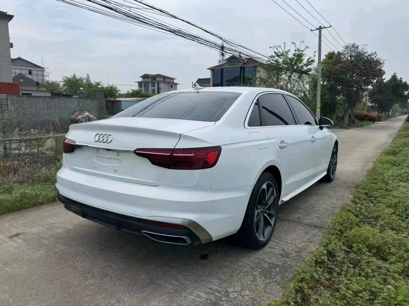 嘉興22年奧迪A4L8