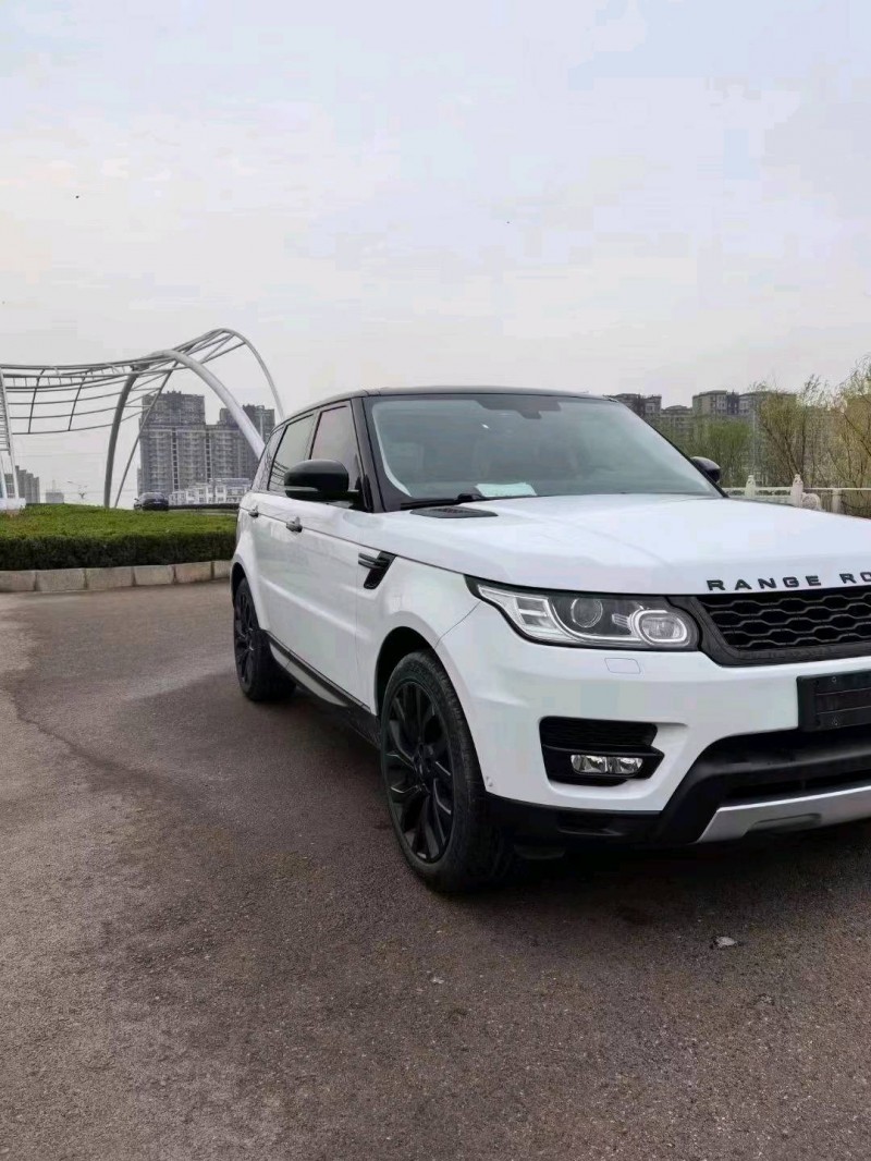 东营14年路虎揽胜运动2