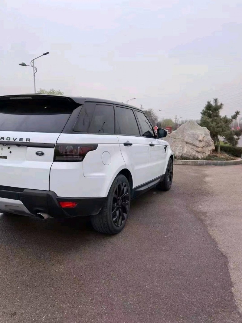 东营14年路虎揽胜运动3