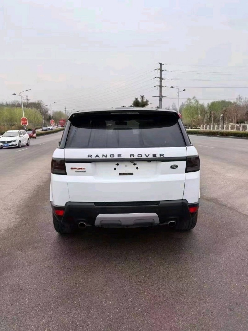 东营14年路虎揽胜运动7