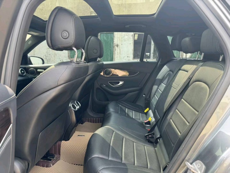 郑州17年奔驰GLC8