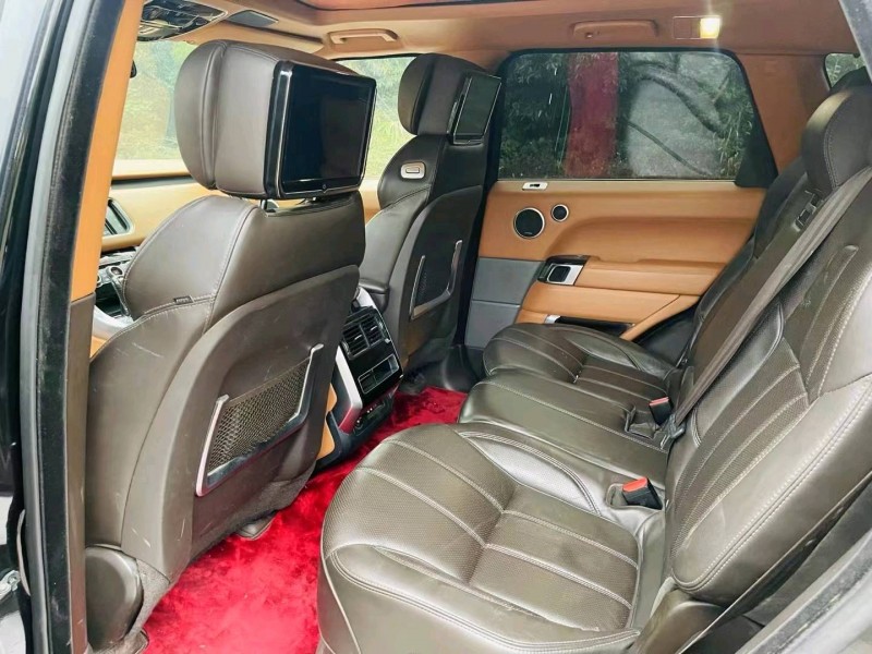 深圳17年路虎揽胜运动7